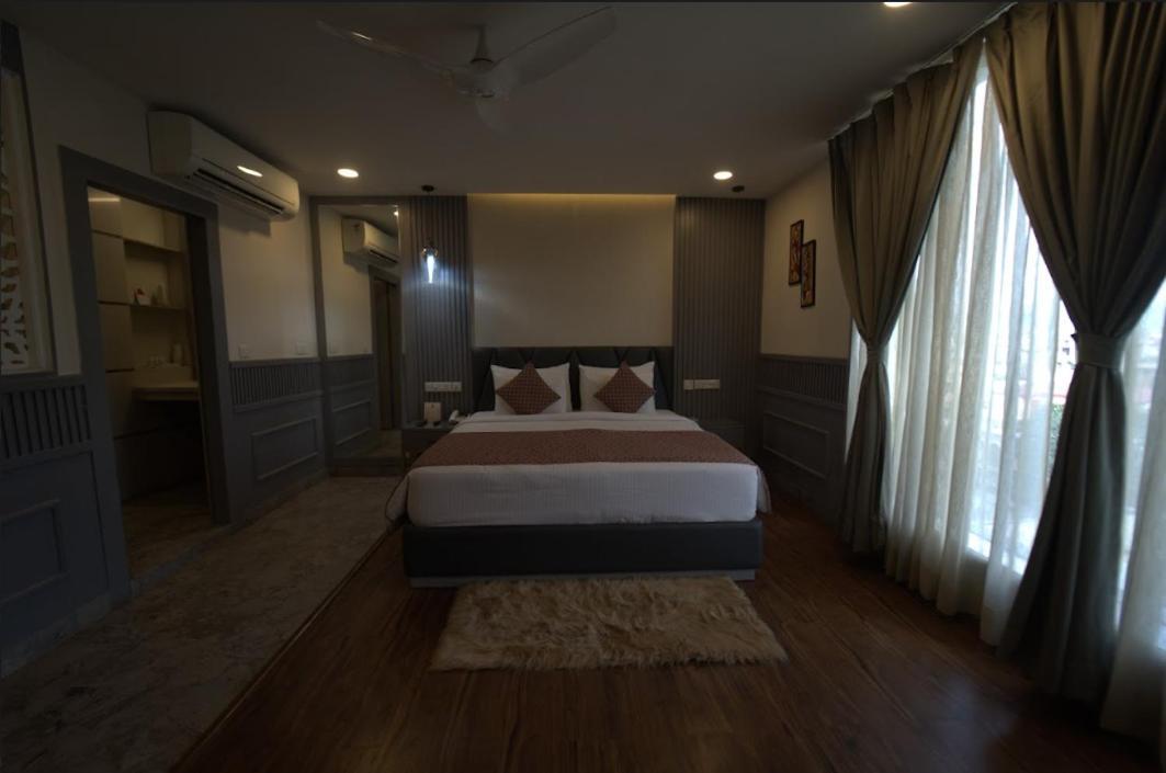 Hotel Jsr Continental Dehradun Exterior foto
